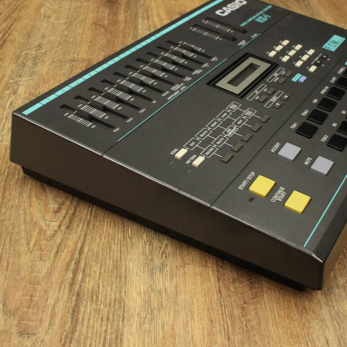 CASIO Rap-1☆Rapman☆ミニシンセサイザー☆美中古完動品3点セット ヴィンテージ商品 在庫リスト | Five G music technology