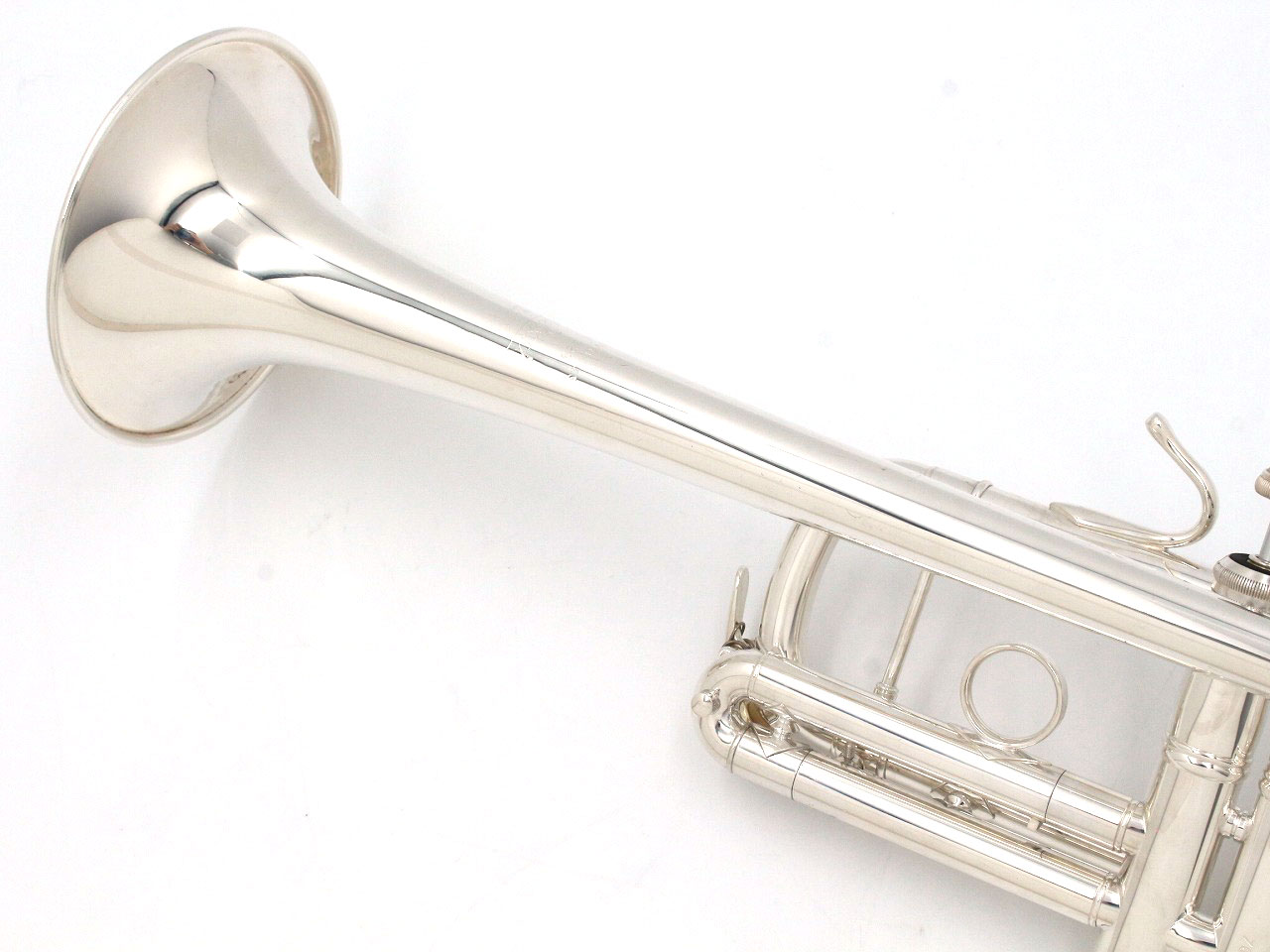 Bach Prelude C管トランペット 25625r-01.jpg