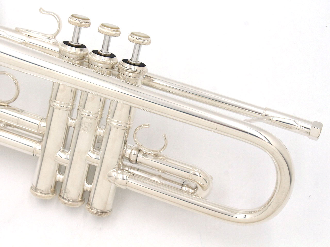 中古】Bach / トランペット Artisan AB190 SP 銀メッキ仕上げ