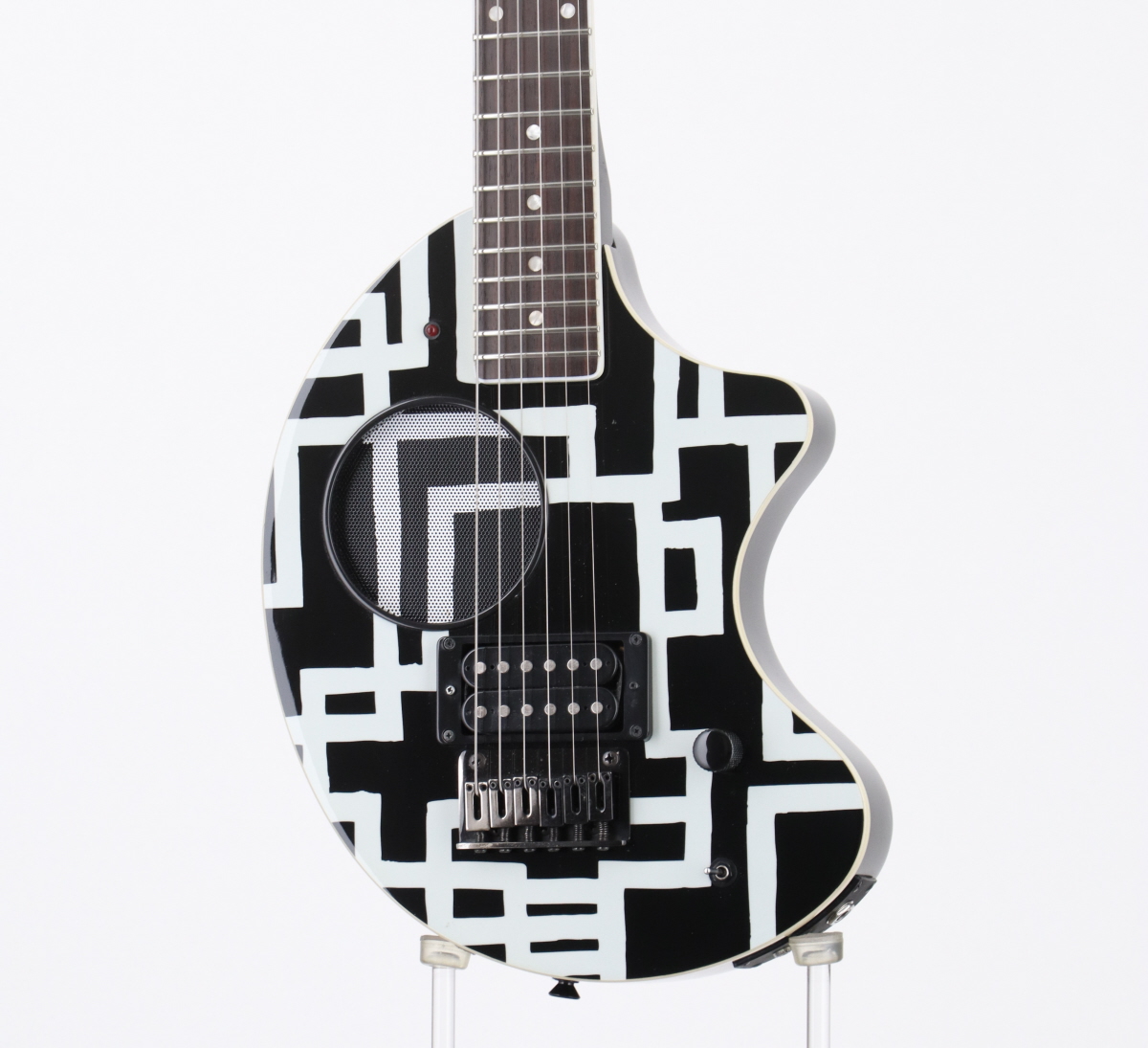 Zo3 HOTEIモデル Fernandes BLK W/SC 布袋寅泰