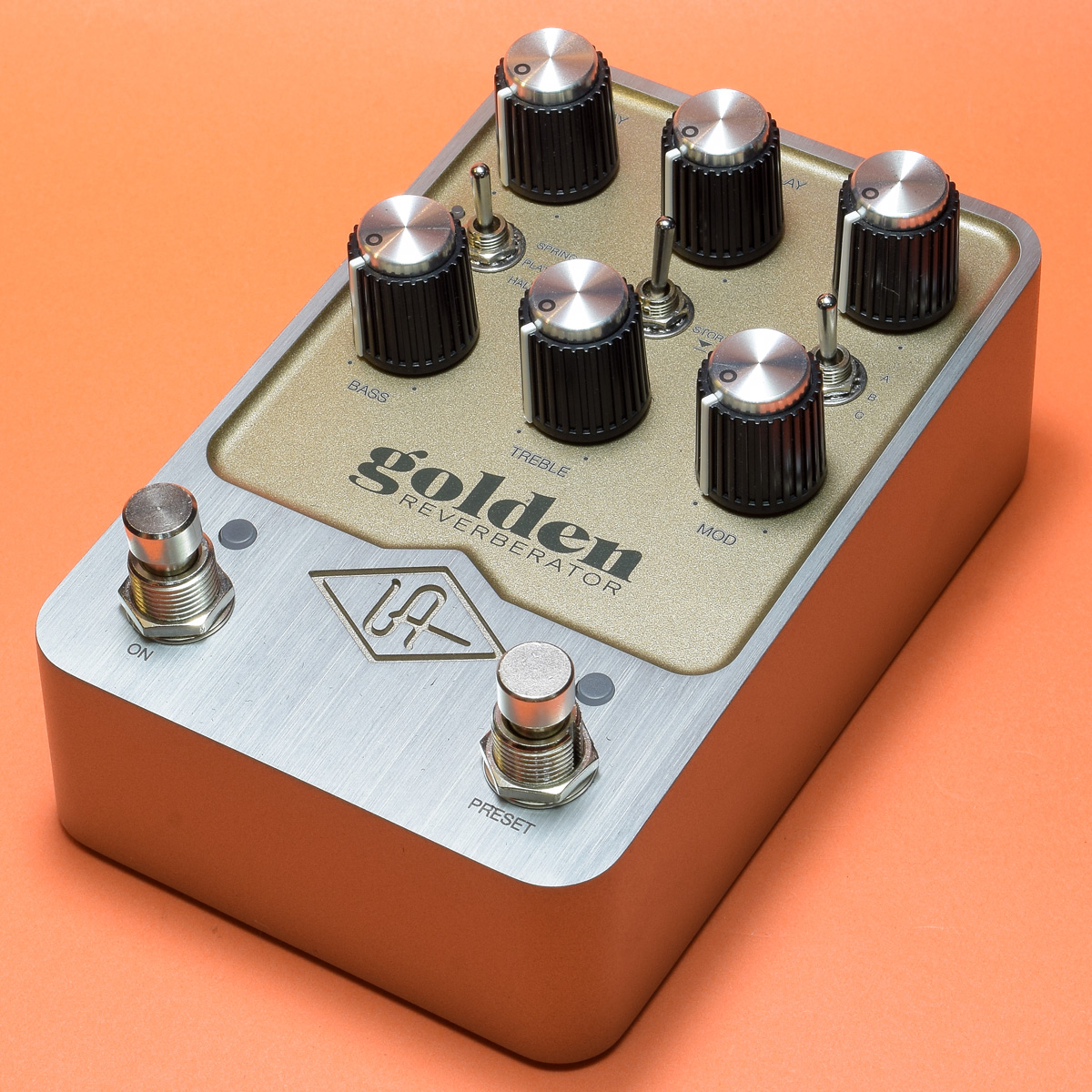 Amazon.com: Universal Audio UAFX Golden Reverb Pedal