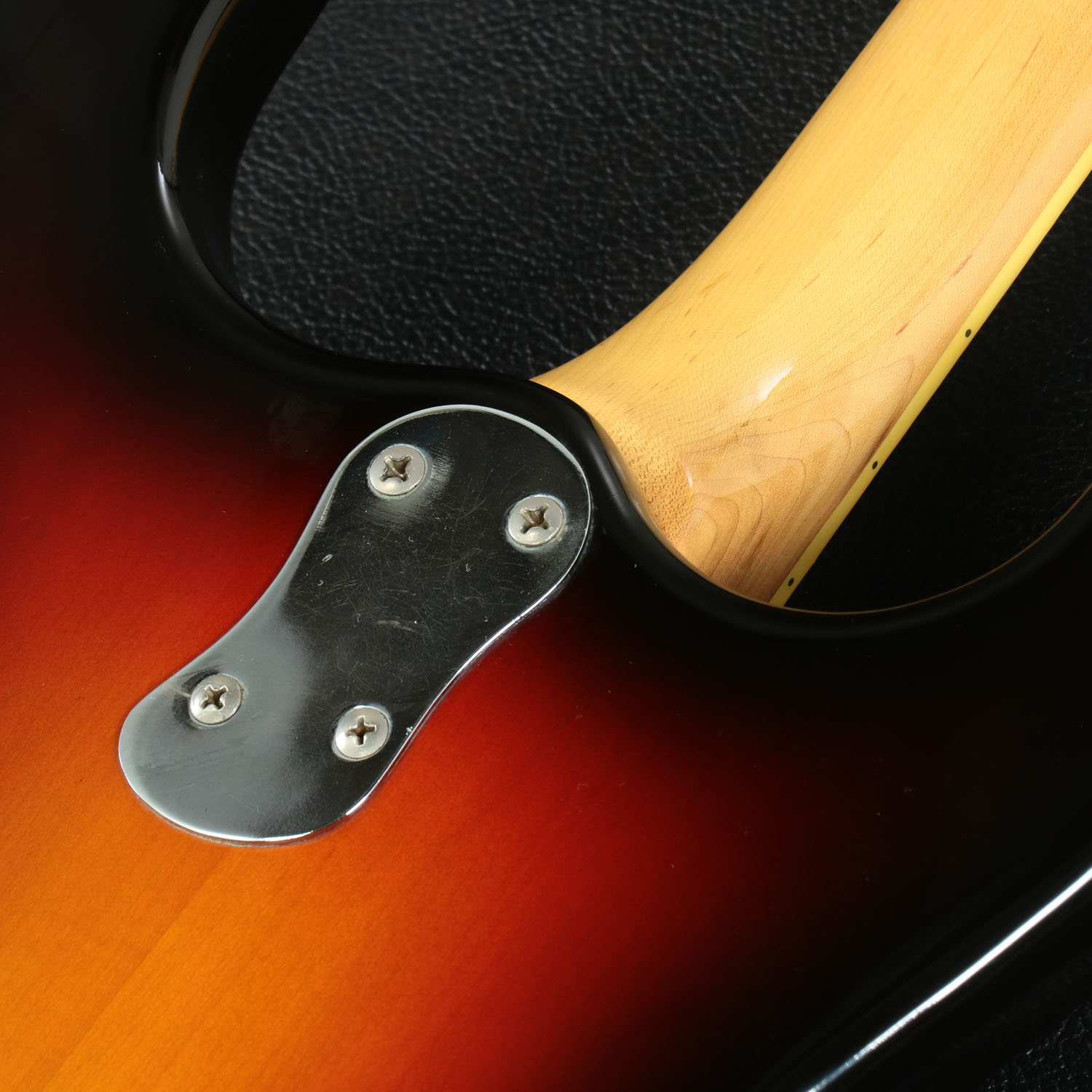 中古】Mosrite / 70s V1 Mark I Sunburst ［4.33kg］【S/N V0569