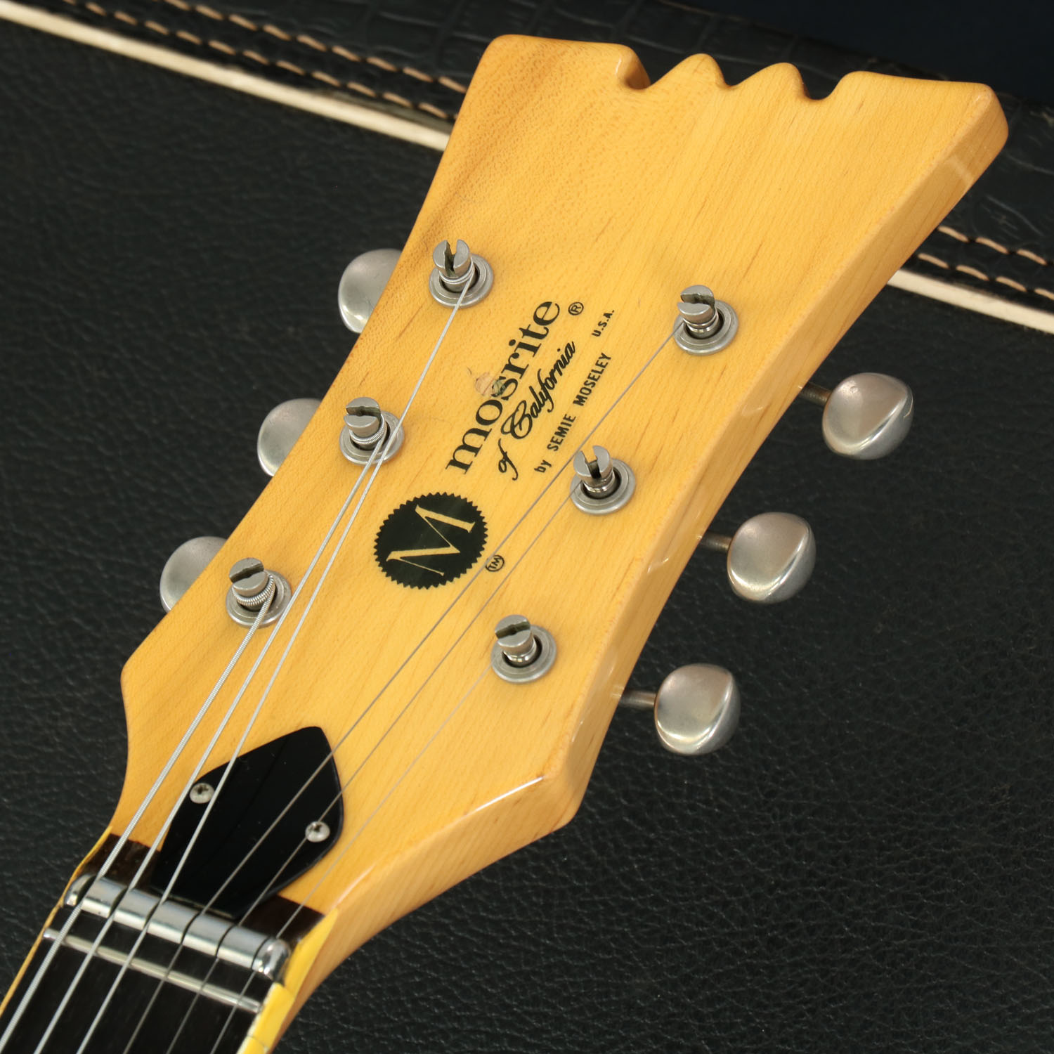 中古】Mosrite / 70s V1 Mark I Sunburst ［4.33kg］【S/N V0569