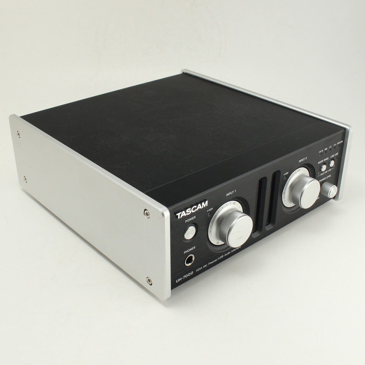 TASCAM UH-7000 オーディオインターフェイス UH-7000 | HDIA回路搭載マイクプリアンプ/USBオーディオ