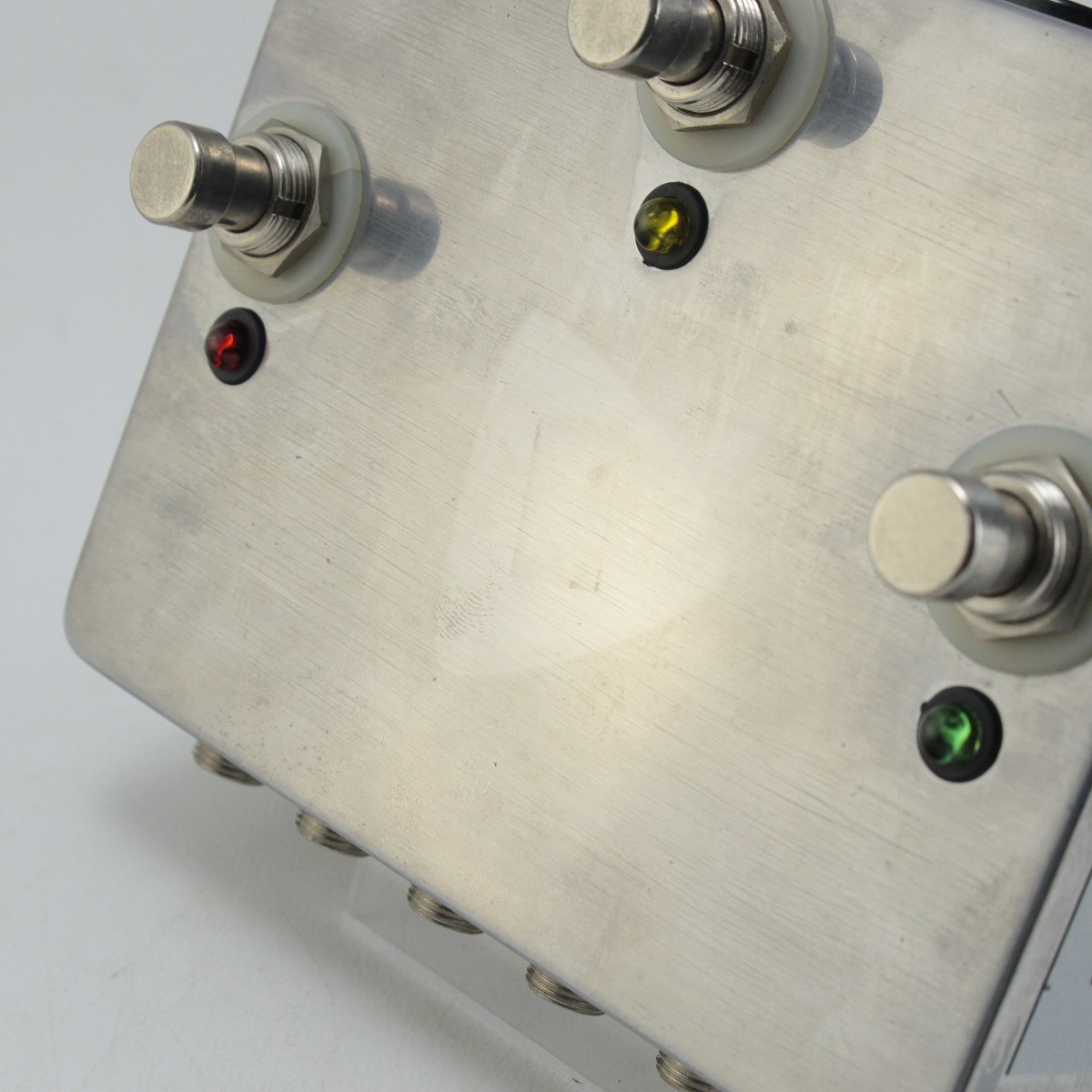 中古】 EXECUTIVE SOUND / 3 LOOP SWITCHER 【御茶ノ水本店 中古】 EXECUTIVE SOUND / 3 LOOP SWITCHER 【御茶ノ水本店