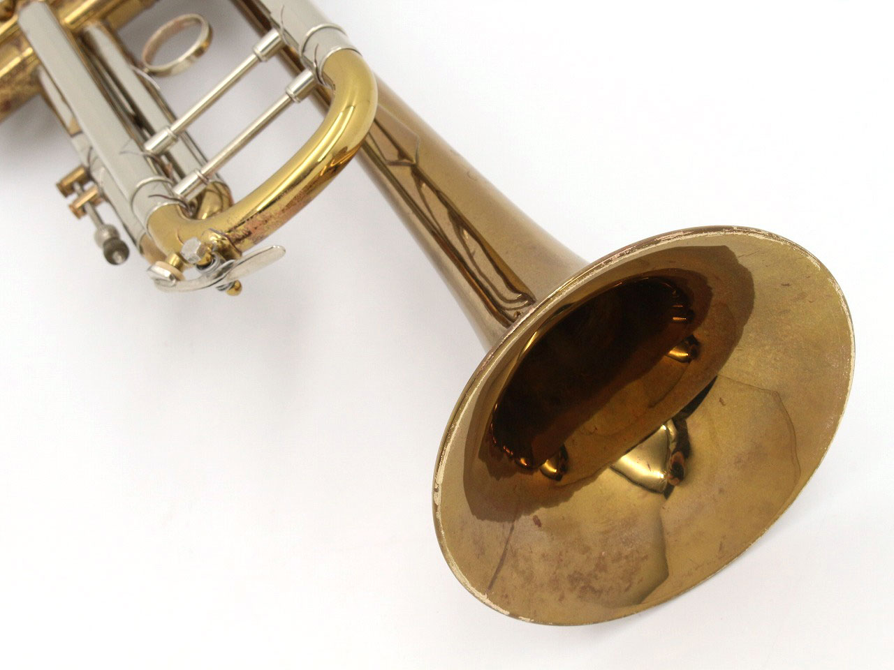 中古】Bach / トランペット 180ML 37/25 ラッカー仕上げ 【横浜 中古】Bach / トランペット 180ML 37/25 ラッカー仕上げ 【横浜
