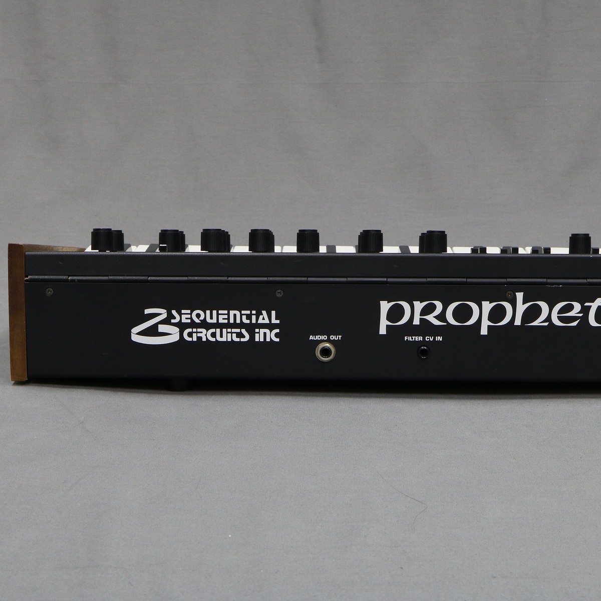 中古】 SEQUENTIAL CIRCUITS INC / Prophet-600 VER.6 E3.1 中古】 SEQUENTIAL CIRCUITS INC / Prophet-600 VER.6 E3.1