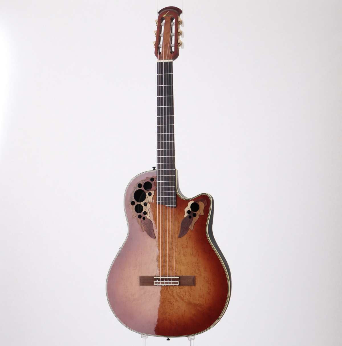 OvationCelebrityDeluxeCS 255 アコースティックギター OvationCelebrityDeluxeCS 255 アコースティックギター