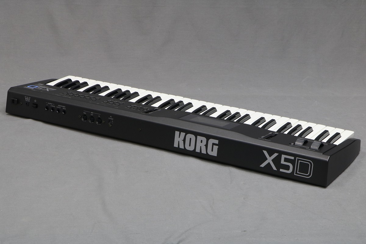 【美品】KORG X5D シンセサイザー　ピアノ　61鍵盤　ケース付 楽器レンタル シンセサイザー KORG X5D