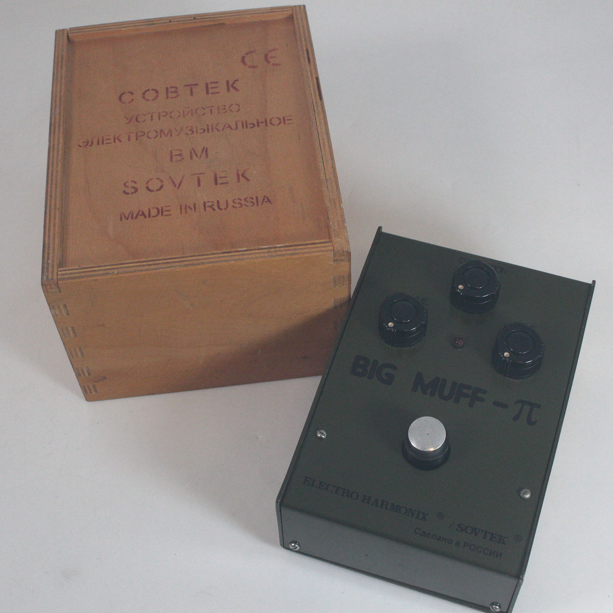 SOVTEK BIG MUFF Π　Army Green　木箱有 Electro-Harmonix Sovtek 