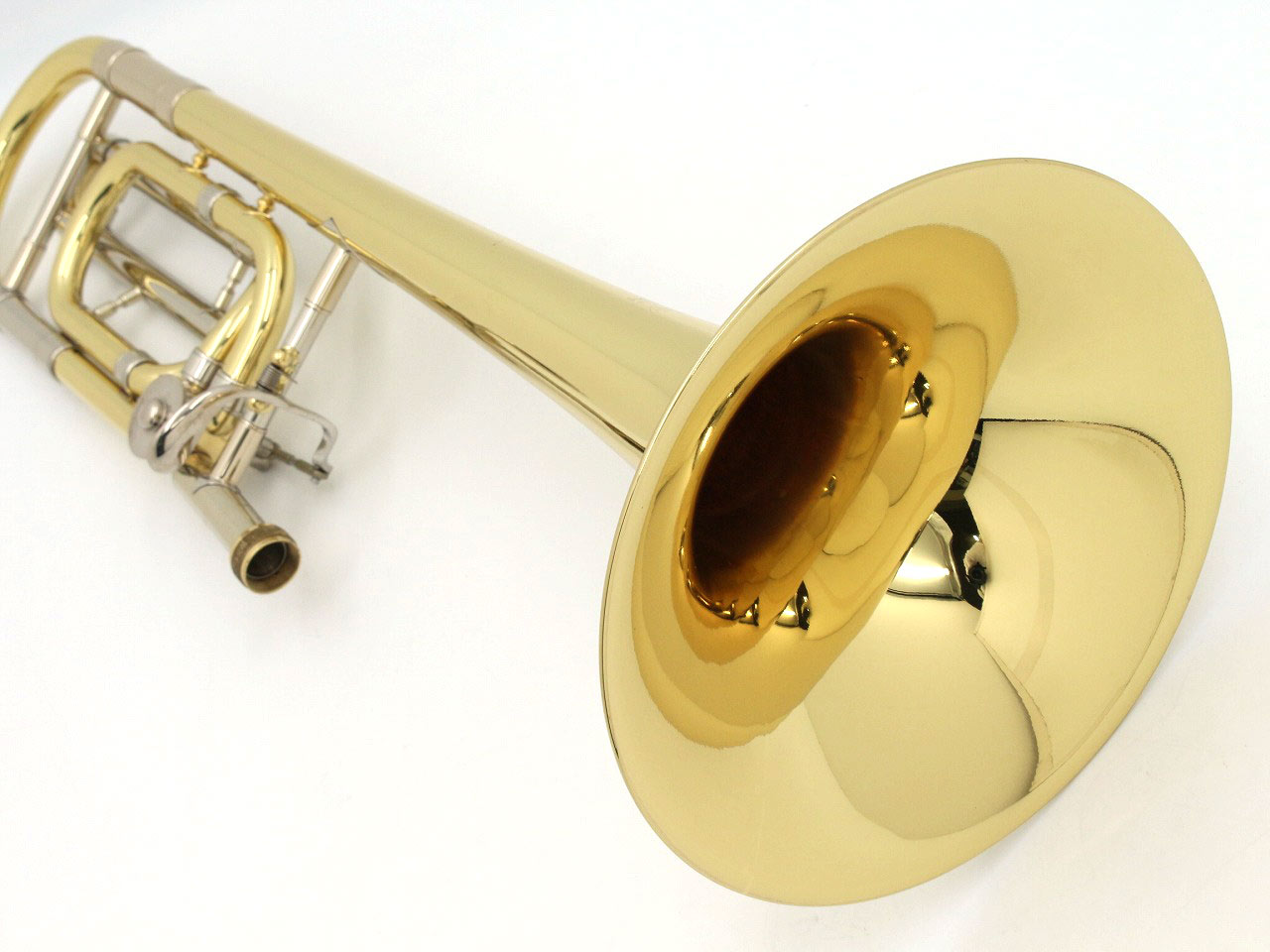 Bachテナーバストロンボーン　42B Bach 42BGL【中古】【テナーバストロンボーン】【バック】【s/n