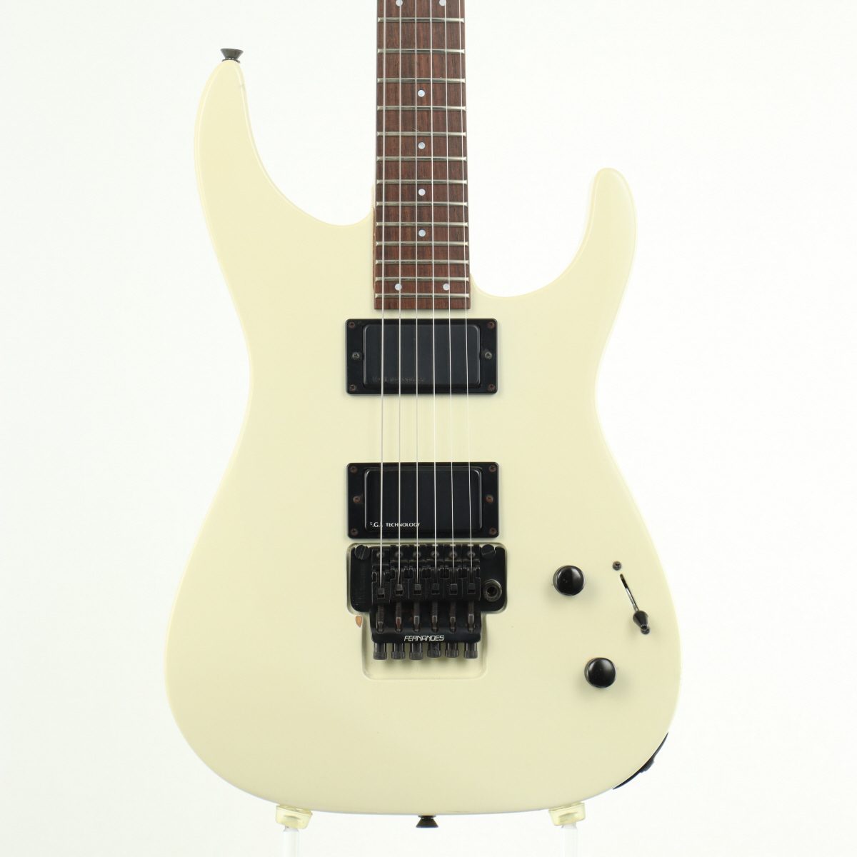 フェルナンデス FERNANDES ギター　FR-75 白文字 FGI 部品追加 フェルナンデス FERNANDES ギター FR-75 白文字 FGI 部品追加 ギター