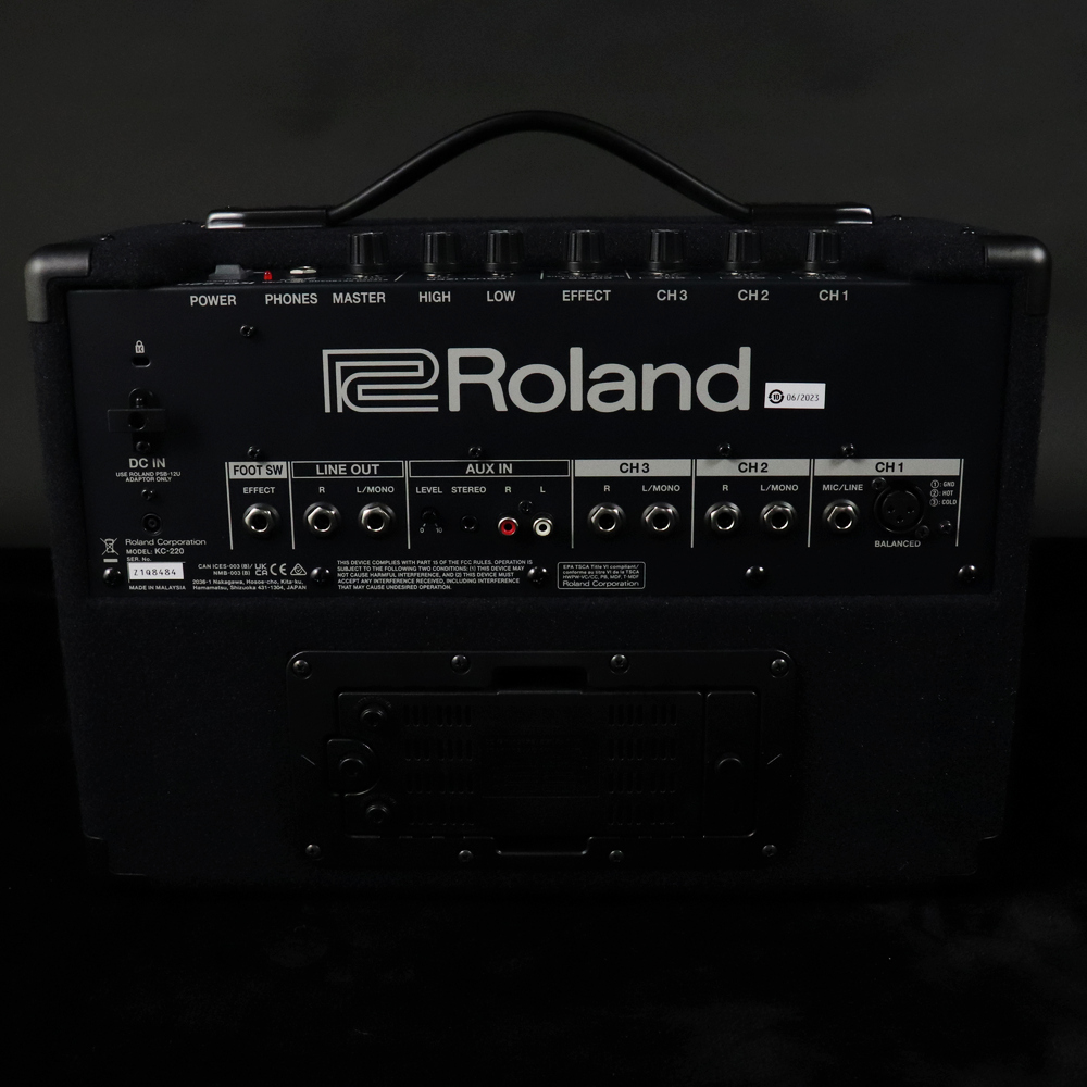 中古】Roland / KC-220 Battery Powered Stereo Keyboard