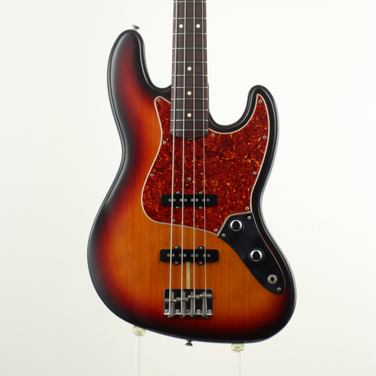中古】Fender USA / American Vintage 62 Jazz Bass Stack Knobs 中古】Fender USA / American Vintage 62 Jazz Bass Stack Knobs