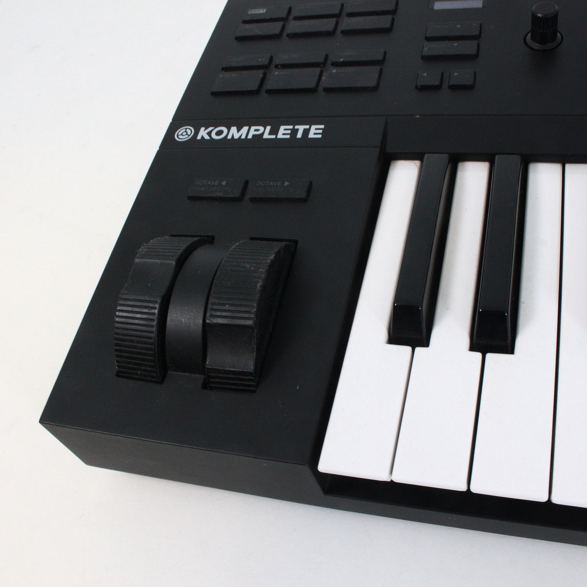 中古】 NATIVE INSTRUMENTS / KOMPLETE KONTROL A25 【渋谷店