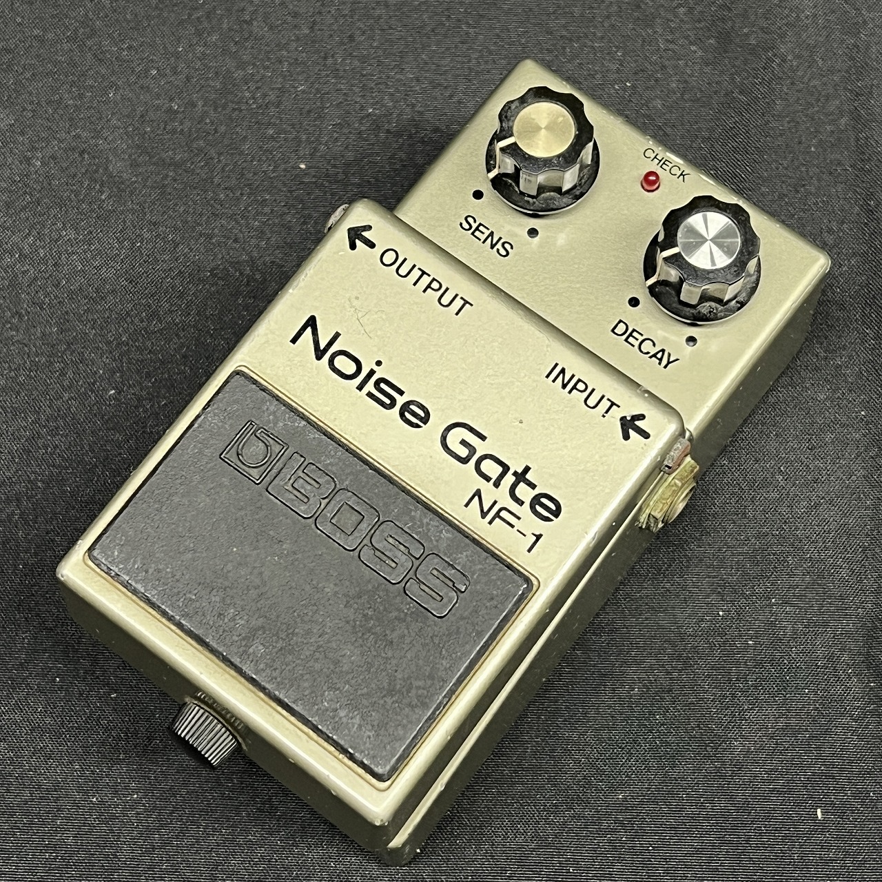 BOSS Noise Gate NF-1 銀ネジ　日本製　初期型 BOSS Noise Gate NF-1 銀ネジ 日本製 初期型