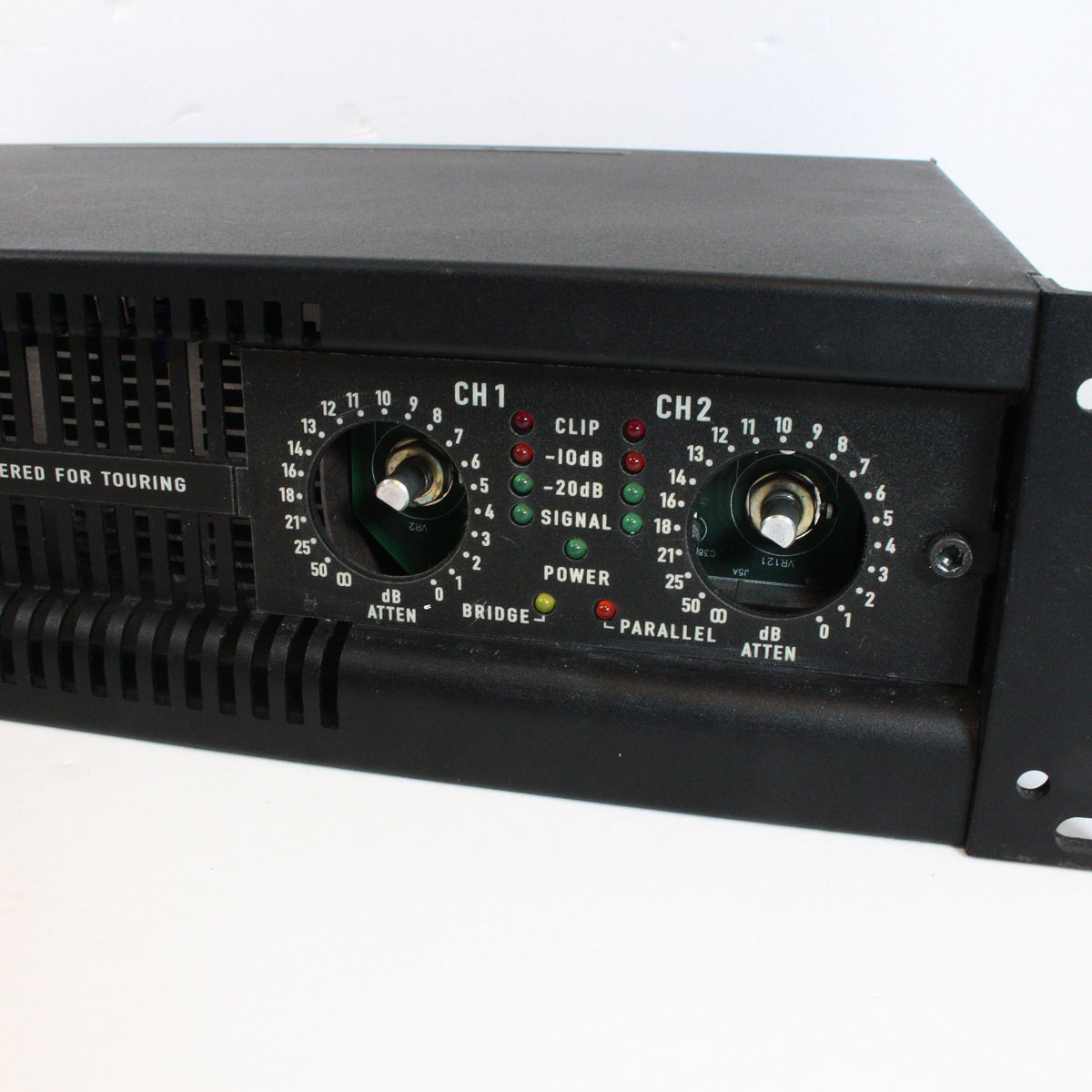 QSC PL236 パワーアンプ QSC PL236 Power Amplifier Rental – TC Furlong Professional Audio