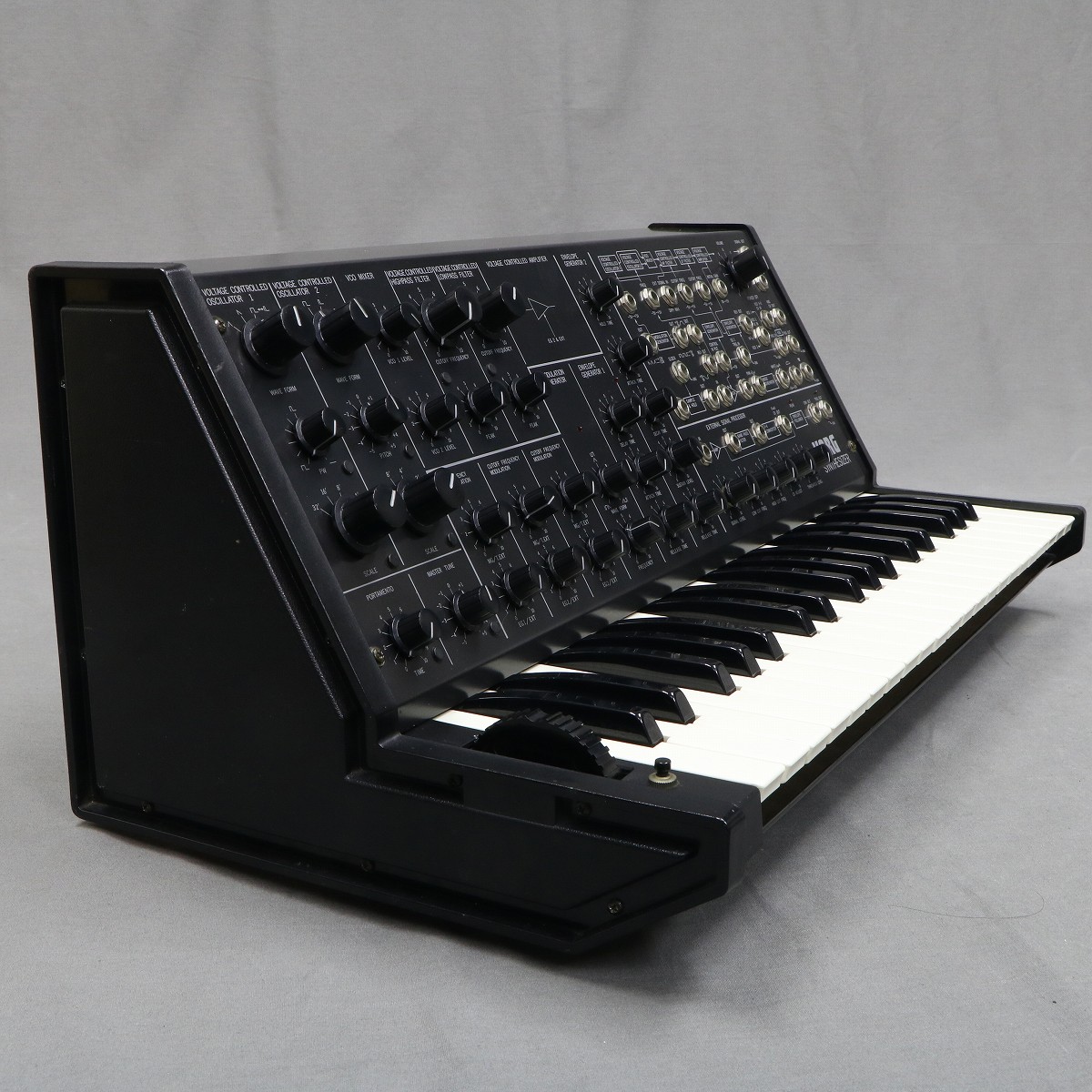 KORG シンセサイザー SAS-20 ビンテージ KORG SAS-20 - YouTube