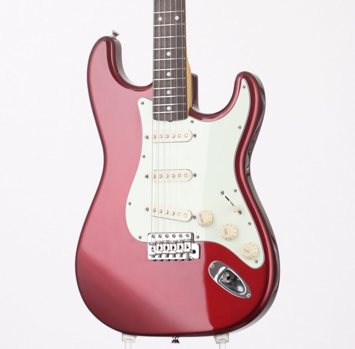 【美品】【希少】Fender Japan ST62レフティ エレキギター 美品 希少カラー Fender Japan ST62-US LPB ストラト - メルカリ