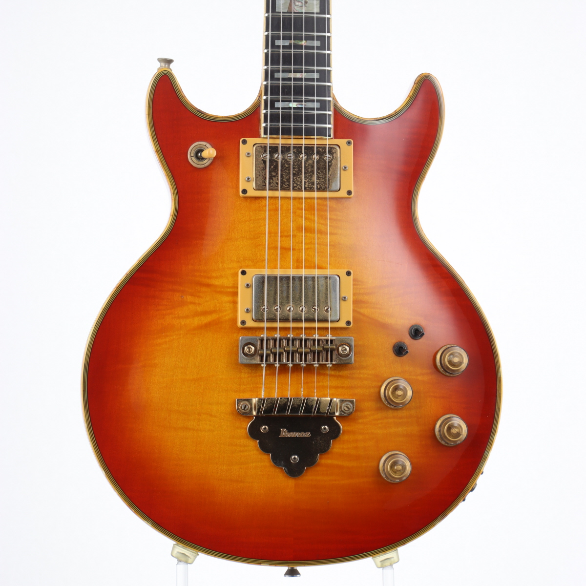 中古】Ibanez アイバニーズ / Artist AR300 Cherry Sunburst