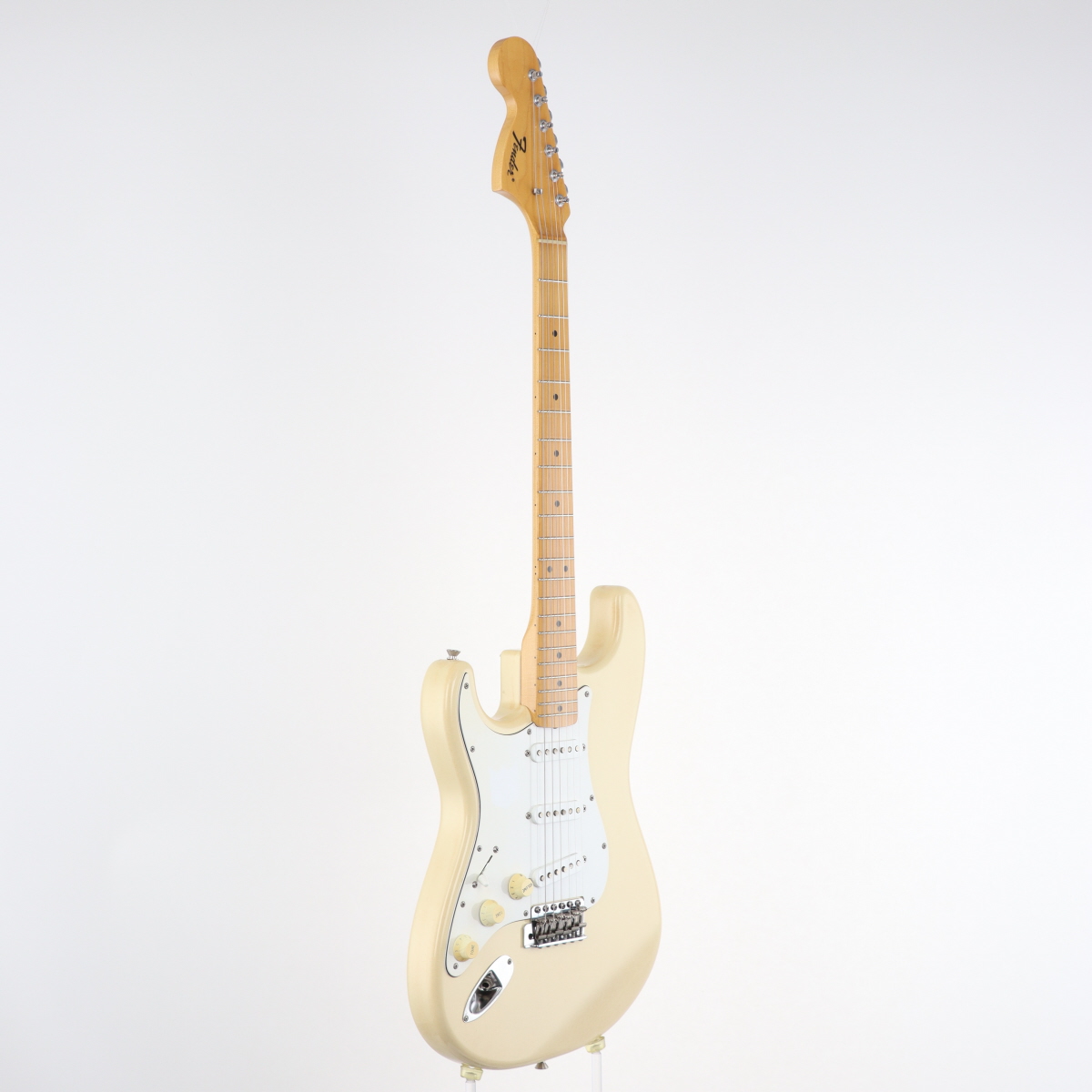 中古】Fender Japan / ST68-JH Vintage White 【梅田店