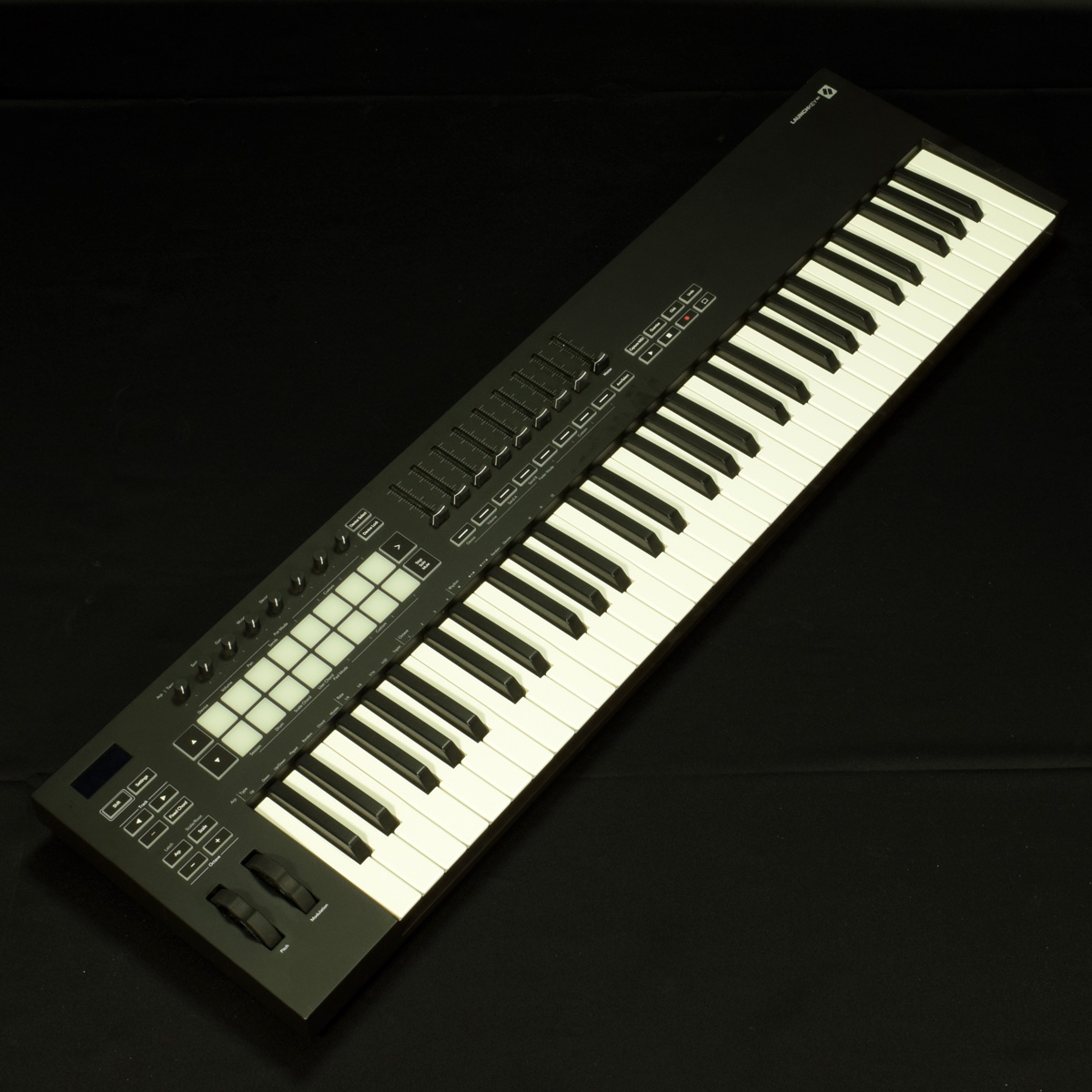 NOVATION ( ノベーション ) Launchkey 61 MK3 MIDIキーボード