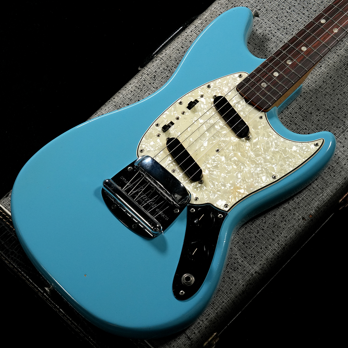 美品 Fender mustang Daphne Blueエレキギター Fender Made in Japan Traditional Series 60s Mustang Daphne