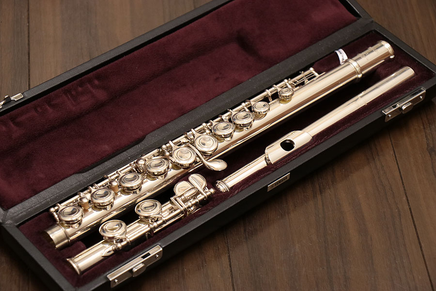 【極美品】ヤマハ　YFL-311 フルート　頭部管銀製 Amazon | YAMAHA YFL-311 頭部管銀製フルート ヤマハ | フルート