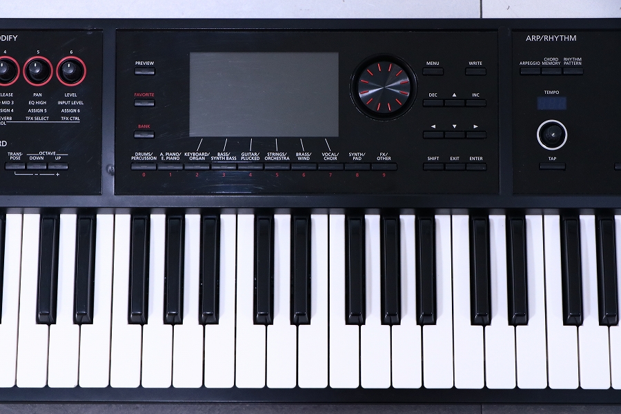 中古】ROLAND / FA-06 Music Workstation シンセサイザー 中古】ROLAND / FA-06 Music Workstation シンセサイザー