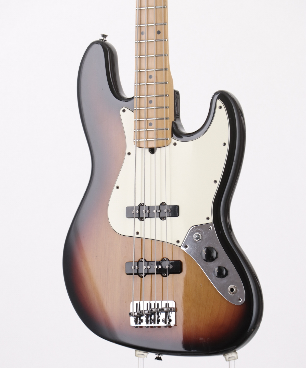 中古】Fender / American Jazz Bass 3-Color Sunburst Maple