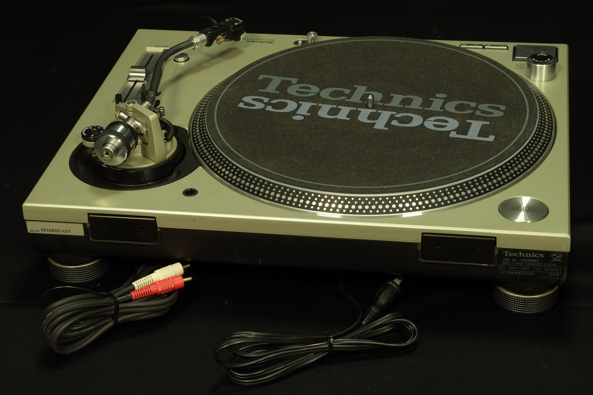 テクニクス　SL-1200 MK-5 ジャンク Amazon.co.jp: Technics クォーツシンセサイザーD.D.プレーヤー