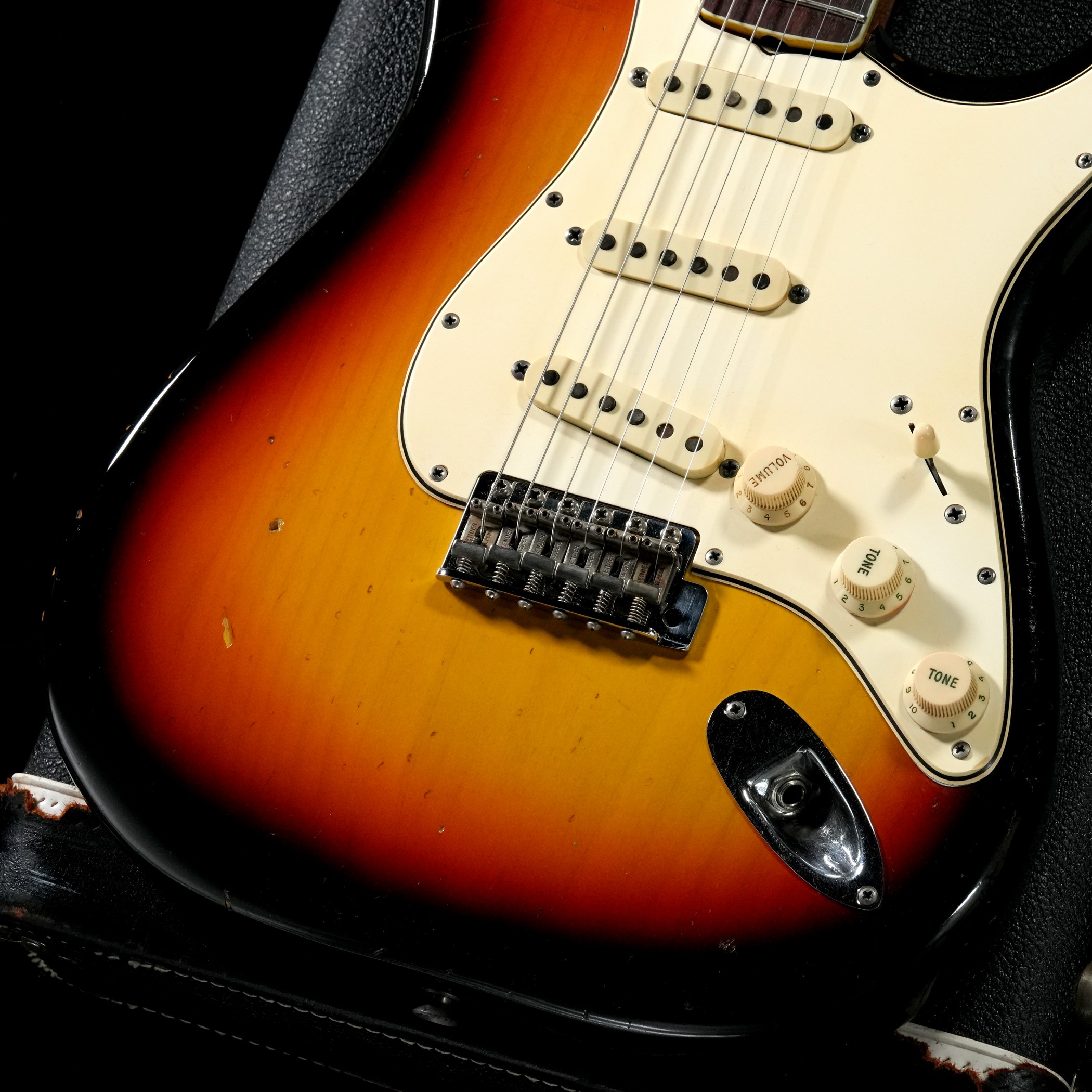 FENDER ストラトキャスター 美品 vintage stratocaster Vintage】Fender / 1966 Stratocaster Bound Neck Sunburst