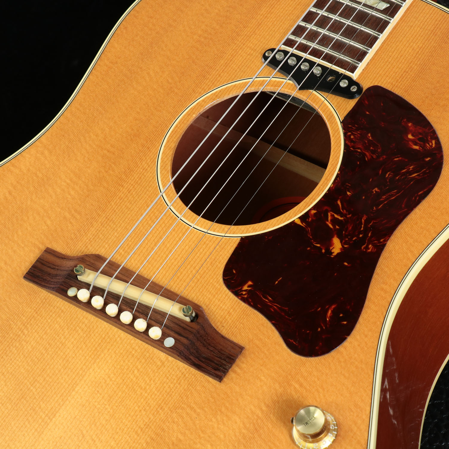 気分はジョンレノン極上美品by GibsonエピフォンDR エレアコ　音出し良好 気分はジョンレノン！by Gibson AJ Epiphoneエレアコ音抜け抜群