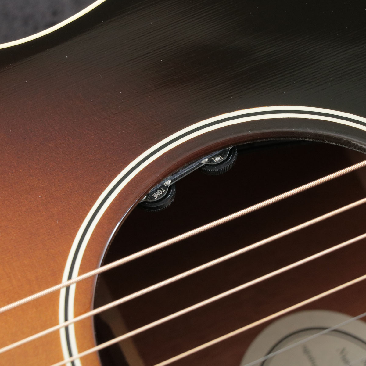 中古】GIBSON / L-00 Standard Vintage Sunburst 【御茶ノ水 中古】GIBSON / L-00 Standard Vintage Sunburst 【御茶ノ水