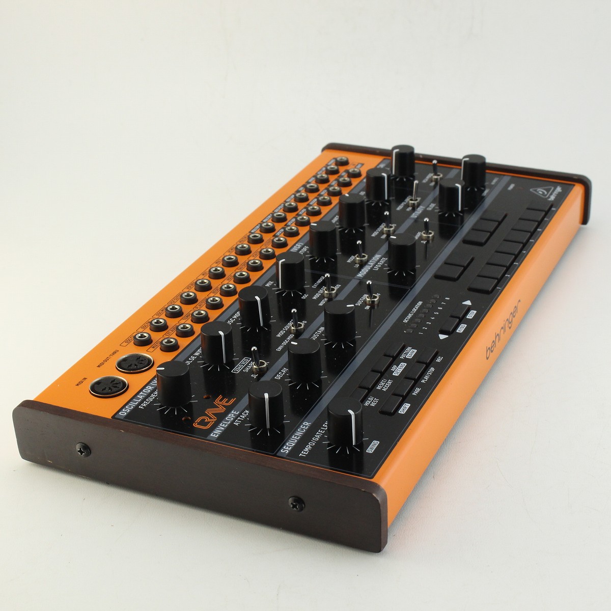中古】 BEHRINGER / CRAVE 【御茶ノ水本店】【7/15 値下げ