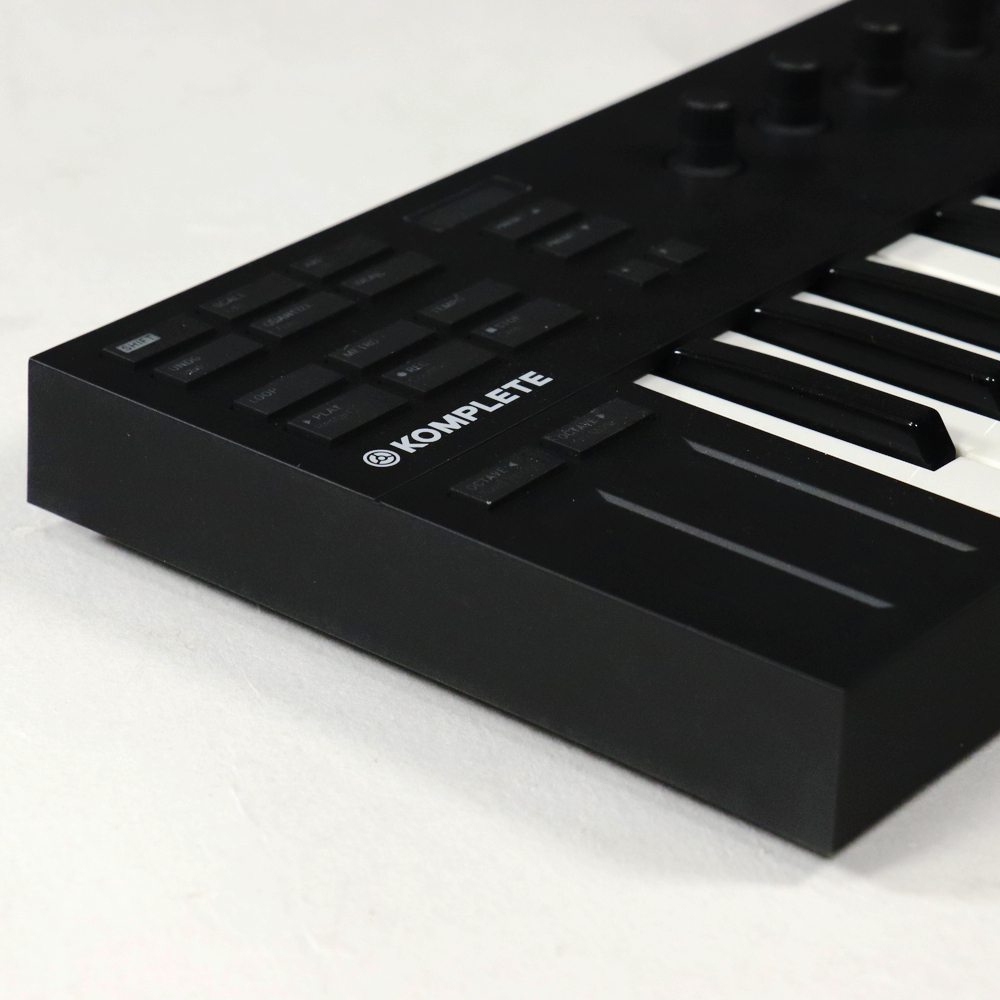 【美品】KOMPLETE KONTROL M32 KOMPLETE KONTROL M32 | 製品 | Native Instruments（正規輸入
