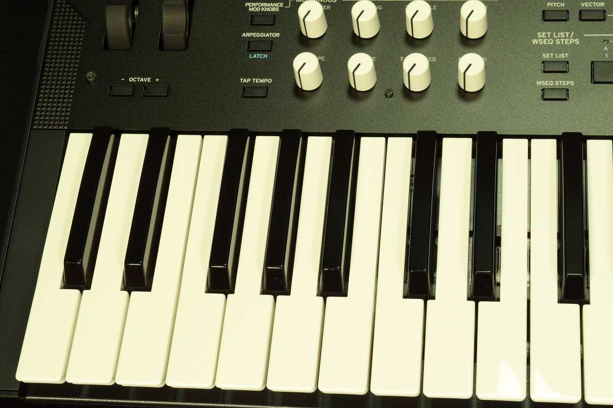 ほぼ未使用品！KORG wavestate mk II シンセサイザー wavestate mk II - WAVE SEQUENCING SYNTHESIZER | KORG (Japan)