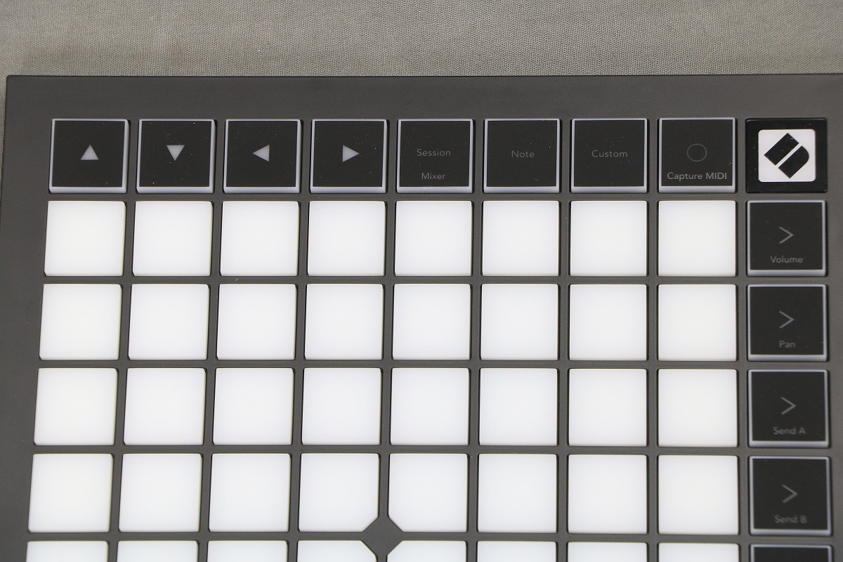 中古】 NOVATION / LaunchPad X 【御茶ノ水本店】 | イシバシ楽器