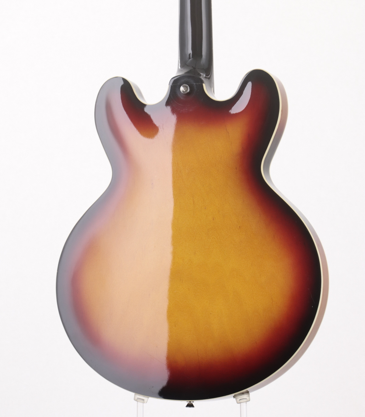 Epiphone エピフォン　RIVOLI VC 97年製　ハードケース付き Epiphone エピフォン RIVOLI VC 97年製 ハードケース付き（貴重