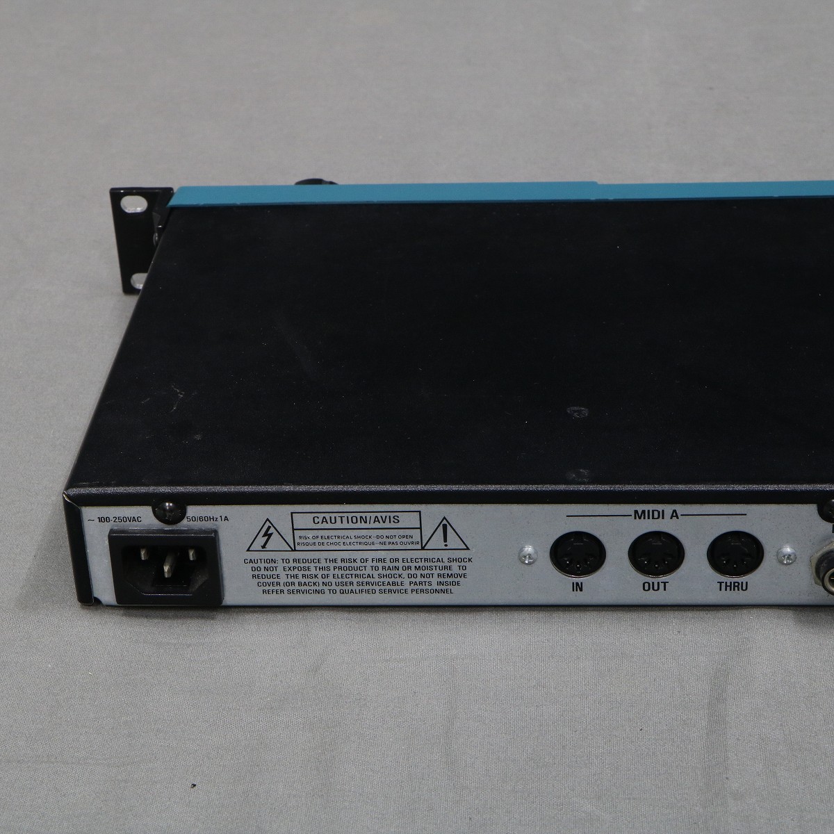 中古】 E-MU / Proteus 2000 (PLANET EARTH MOD) 【御茶ノ水本店