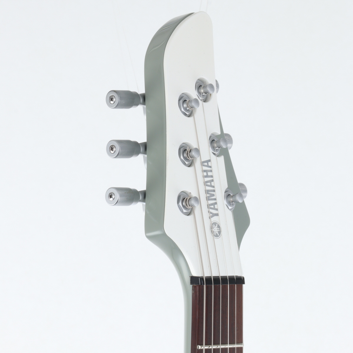 中古】YAMAHA ヤマハ / RGXA2 White | イシバシ楽器
