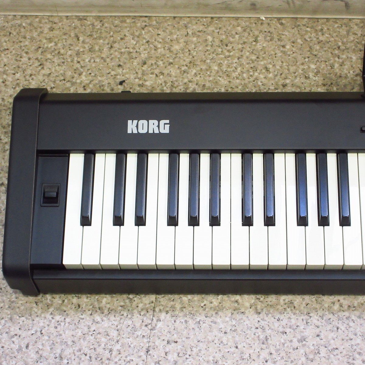 中古】KORG / SP-100 スピーカー非搭載のスタイリッシュピアノ