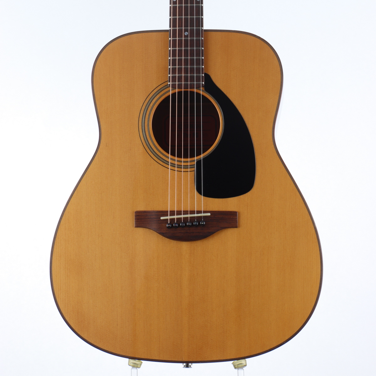 YAMAHA FG-201 檄鳴り　ボデイ一部修復跡ありですが全体的にきれいです 第1位獲得！】 YAMAHA ボデイ一部修復跡ありですが全体的に 檄