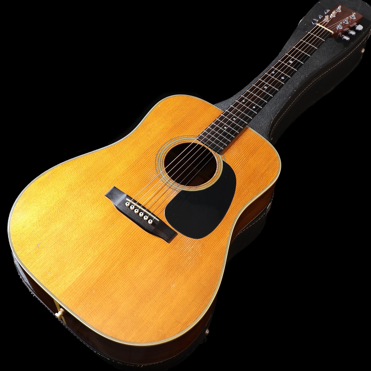 専用 Martin D-28 シリアルナンバー入り 木製プレート 専用 Martin D-28 シリアルナンバー入り 木製プレート - メルカリ