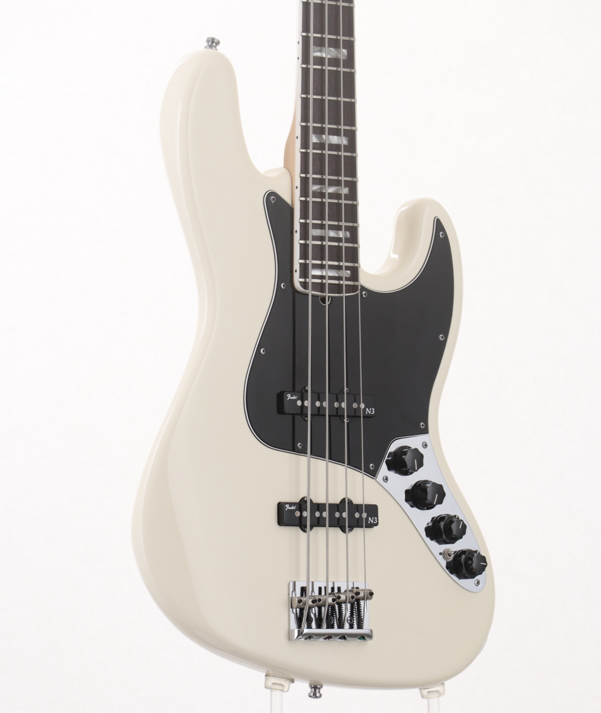 ベース　Fender American Deluxe Jazz Bass N3 Fender American Deluxe Jazz Bass - Olympic White | Sweetwater