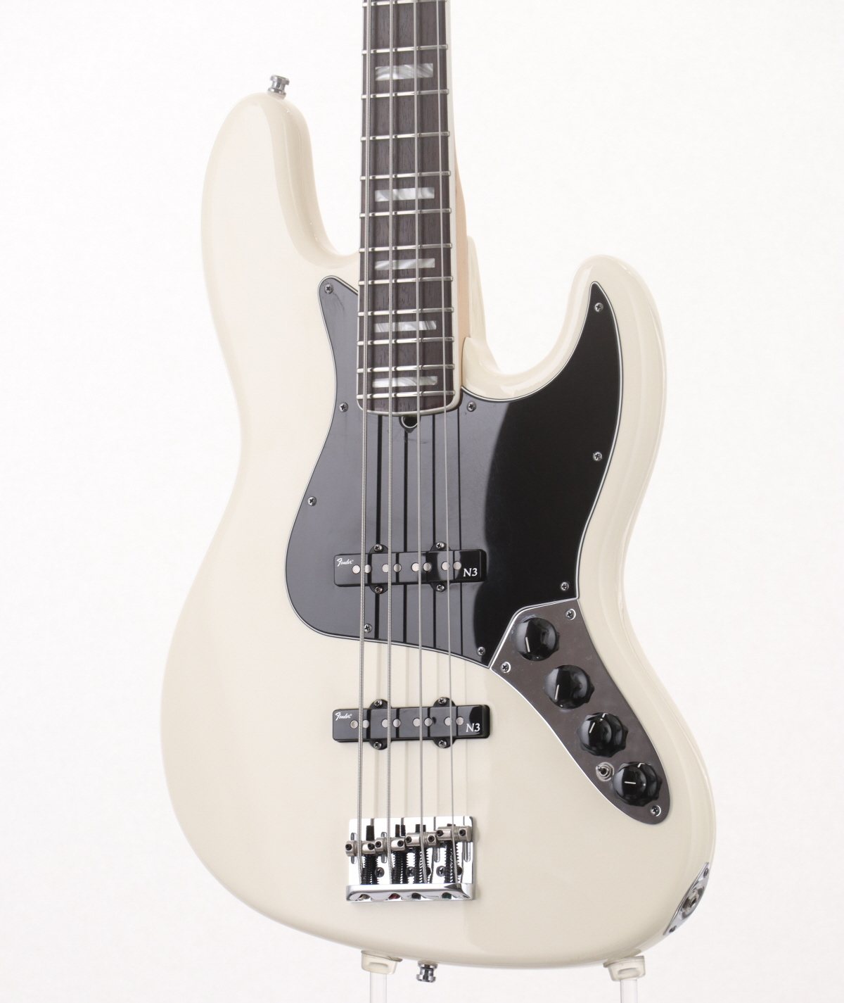 【最終値下】Fender American Deluxe JazzBass N3 Fender American Deluxe Jazz Bass - 3-Color Sunburst | Sweetwater
