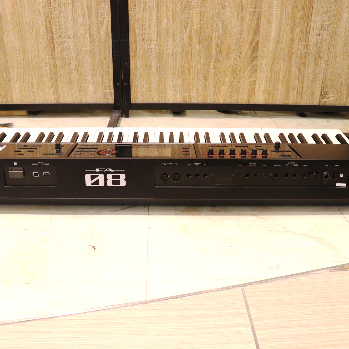 Amazon | Roland ローランド/FANTOM-08 [純正スタンド KS-11Z