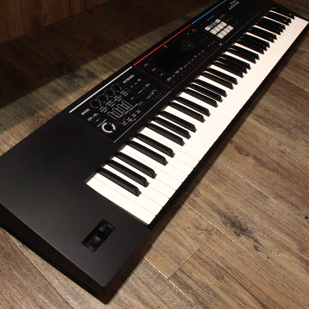 Roland JUNO-DS76 ローランド シンセサイザー 美品 Amazon.com: Roland JUNO-DS 76-Key Lightweight Synth-Action