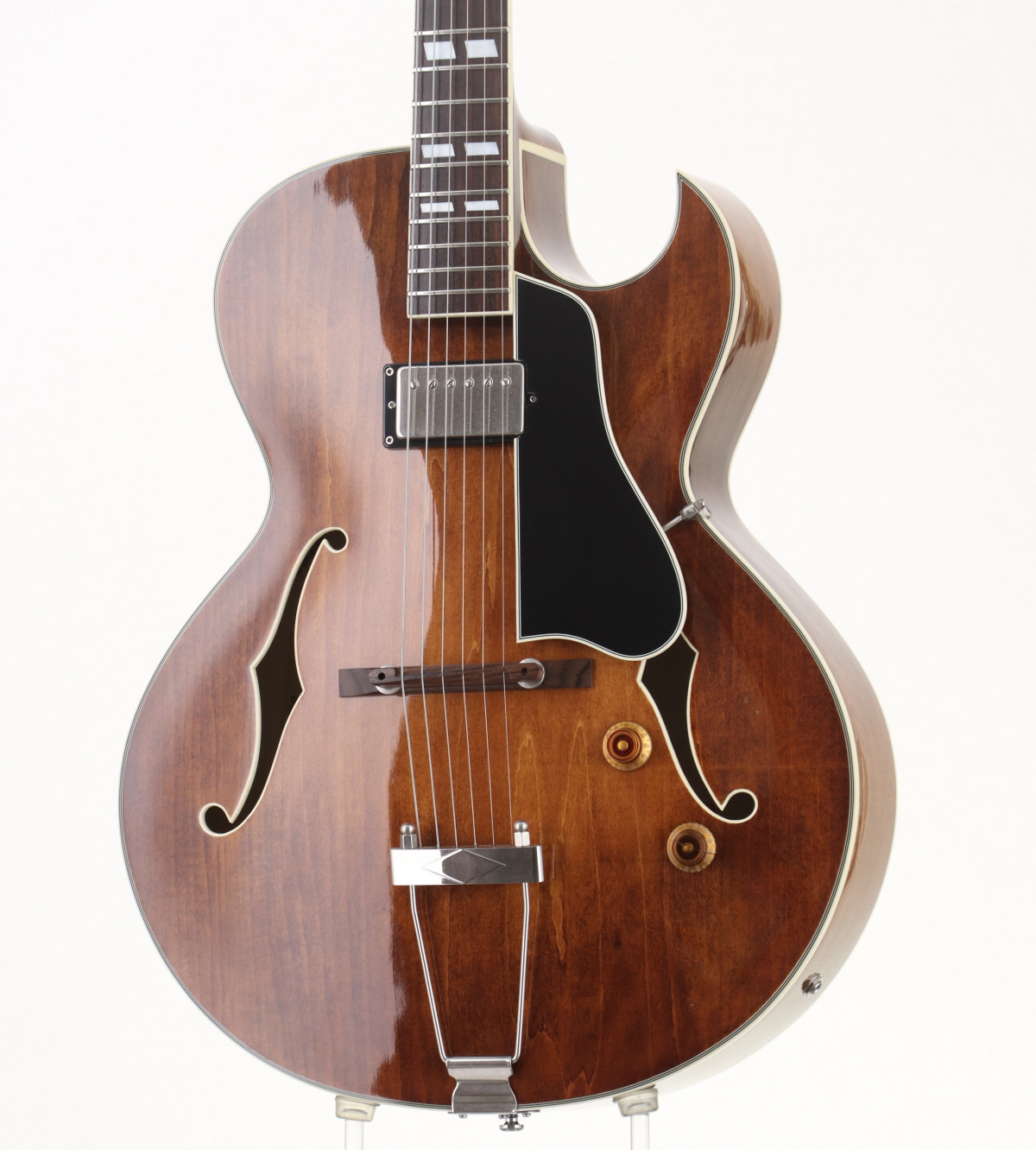 中古】EASTMAN / AR-175CE A.Red 【御茶ノ水本店】 | イシバシ楽器