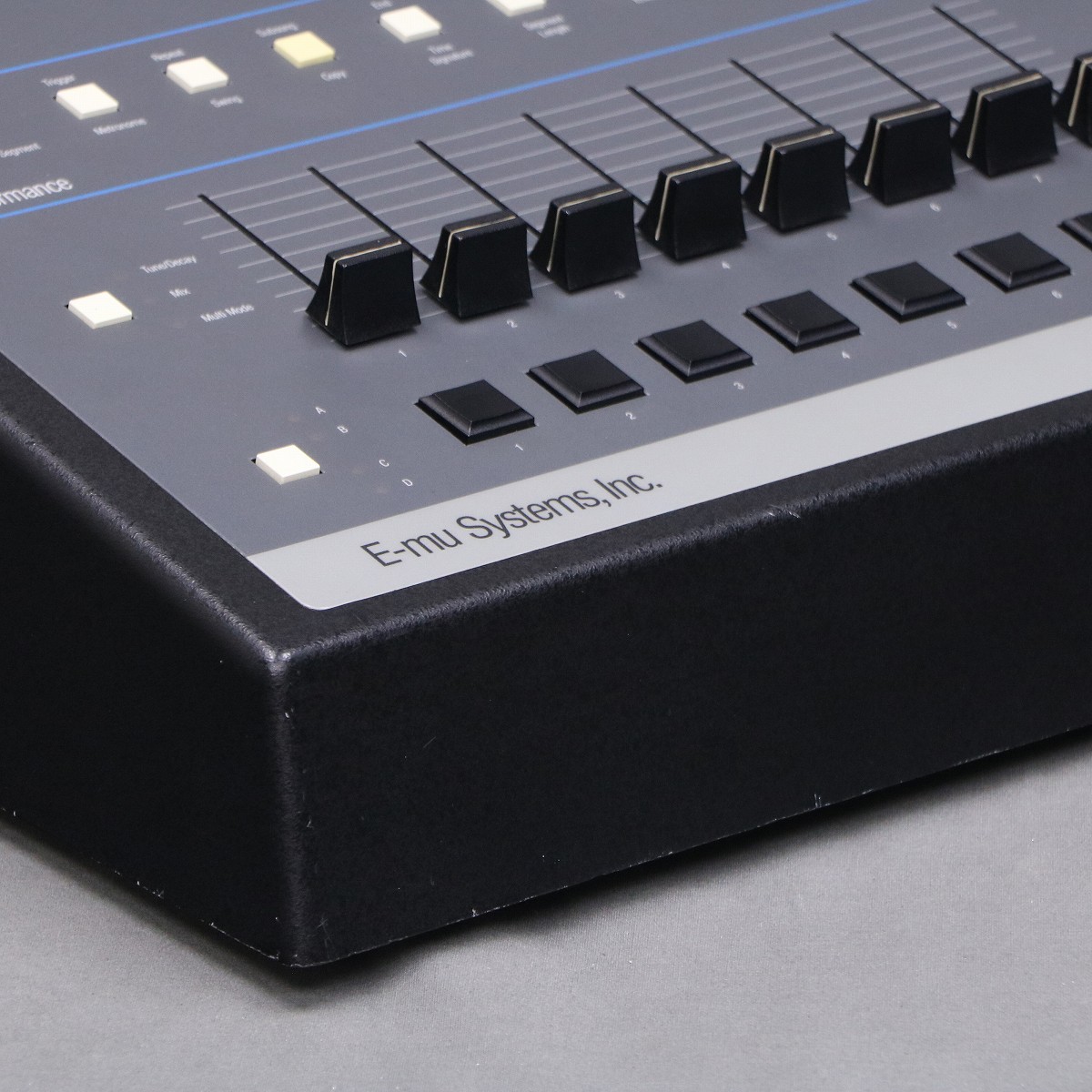 E-MU Vintage pro 中古　シンセサイザー 中古】 E-MU / Emulator II 【VINTAGE】 【御茶ノ水本店】【7/6